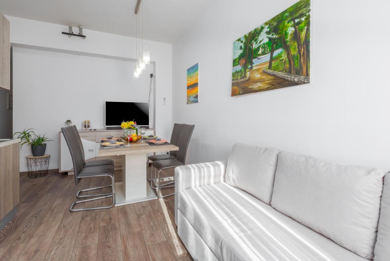 Apartment Caterina ロヴィニ エクステリア 写真
